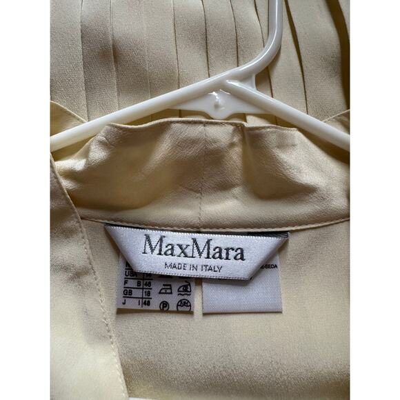 Max Mara 100% Silk Blouse Ivory Pleated Top Quiet Luxury Old Money Retro Classic - Picture 2 of 9
